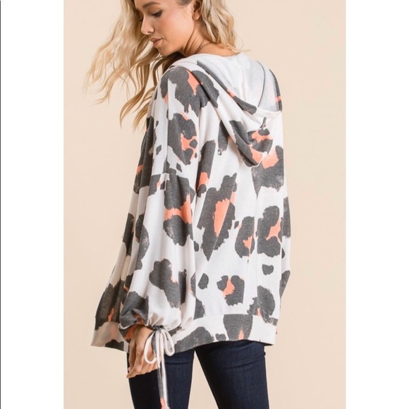 LAST 1! OPEN FRONT HOODED CARDIGAN🛍 - Picture 4 of 7